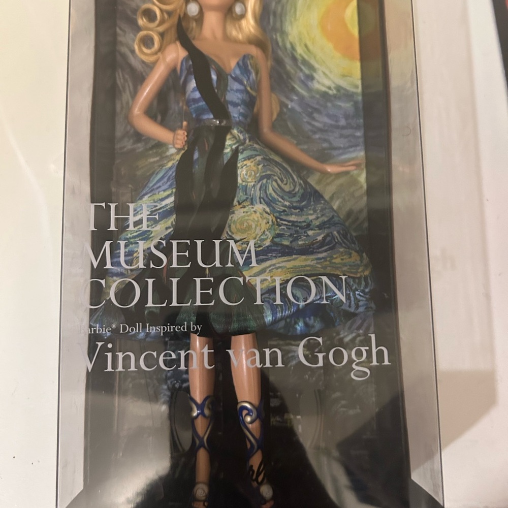 Limited Edition Museum Collection Barbie with Starry Night Dress - Picture 4 of 6